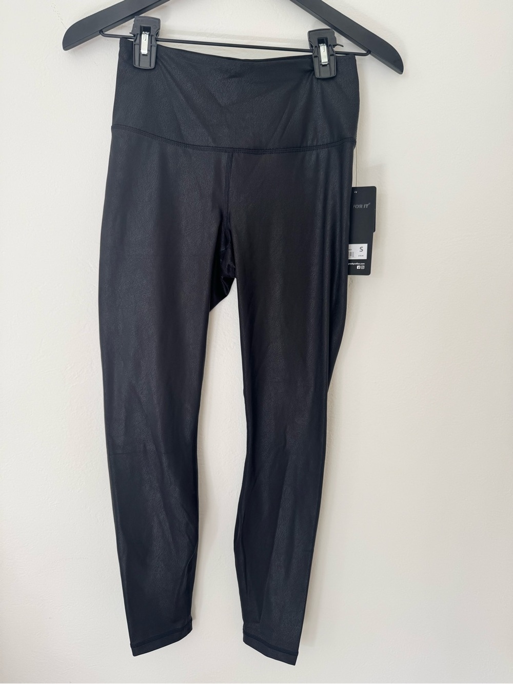 90 Degree by Reflex Vintage Lux Cracked Black Leather Look Leggings S NWT
